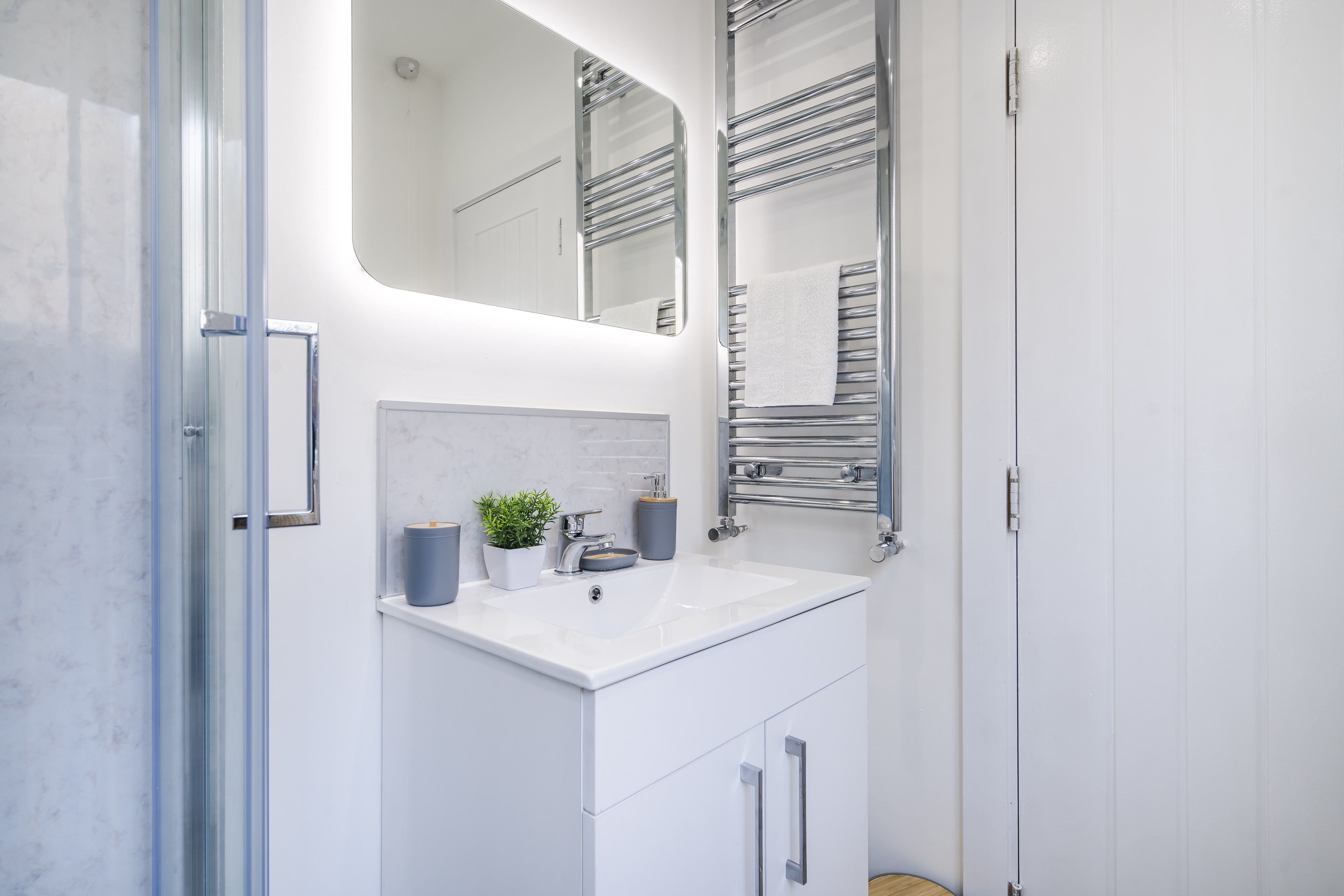 The Weaver third bedroom - 3-bed serviced accommodation Newcastle-under-Lyme